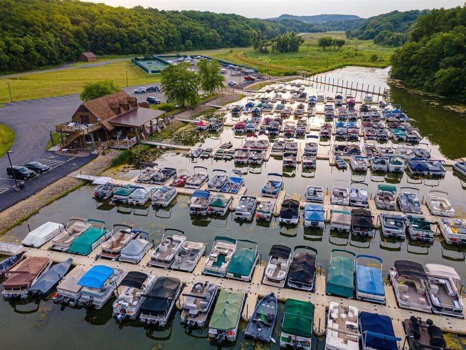 Relaxing 2Bedroom Townhome W/Playroom & Great View Galena Bagian luar foto